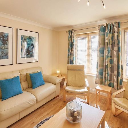 Host & Stay - The Scuttlebutt Townhouse Whitby Exterior photo