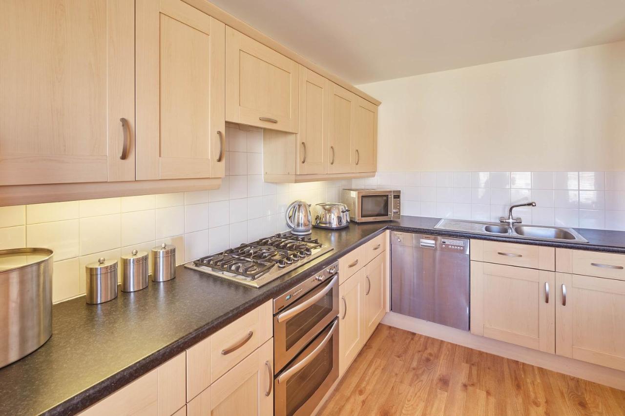 Host & Stay - The Scuttlebutt Townhouse Whitby Exterior photo